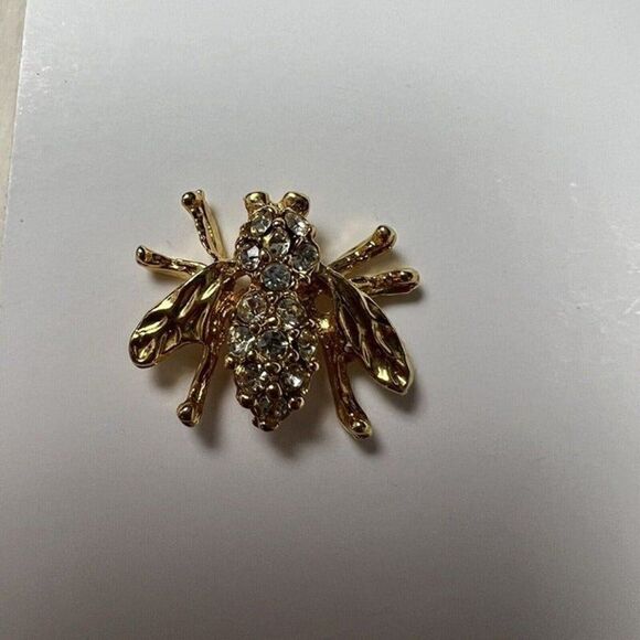 Vintage Gold-Tone Small Honey Bee with Diamond Rhinestones Brooch Pin Academia - Picture 7 of 10